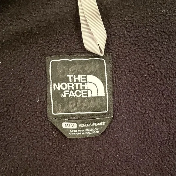 The North Face Women’s Denali Fleece Jacket - Picture 8 of 13